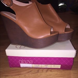 🛍Size 10 heels🛍